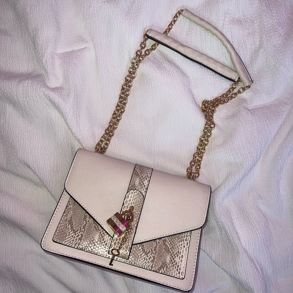Cute cream/faux snakeskin shoulder purse